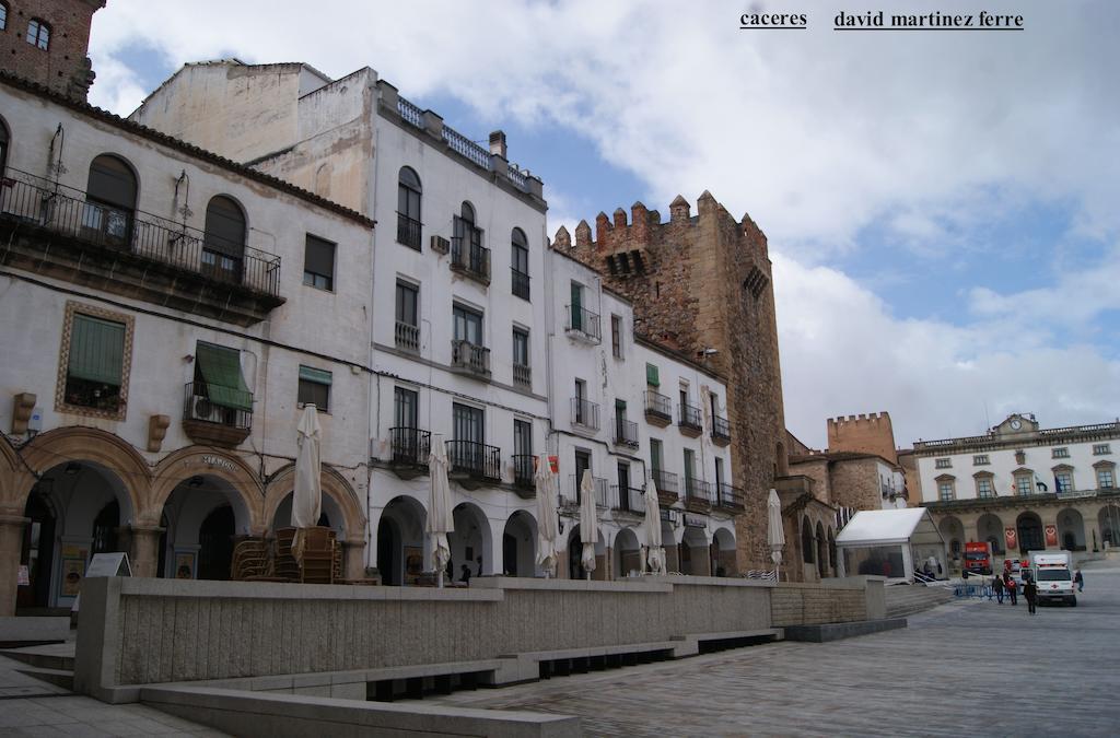 Albergue Las Veletas Caces Exterior foto